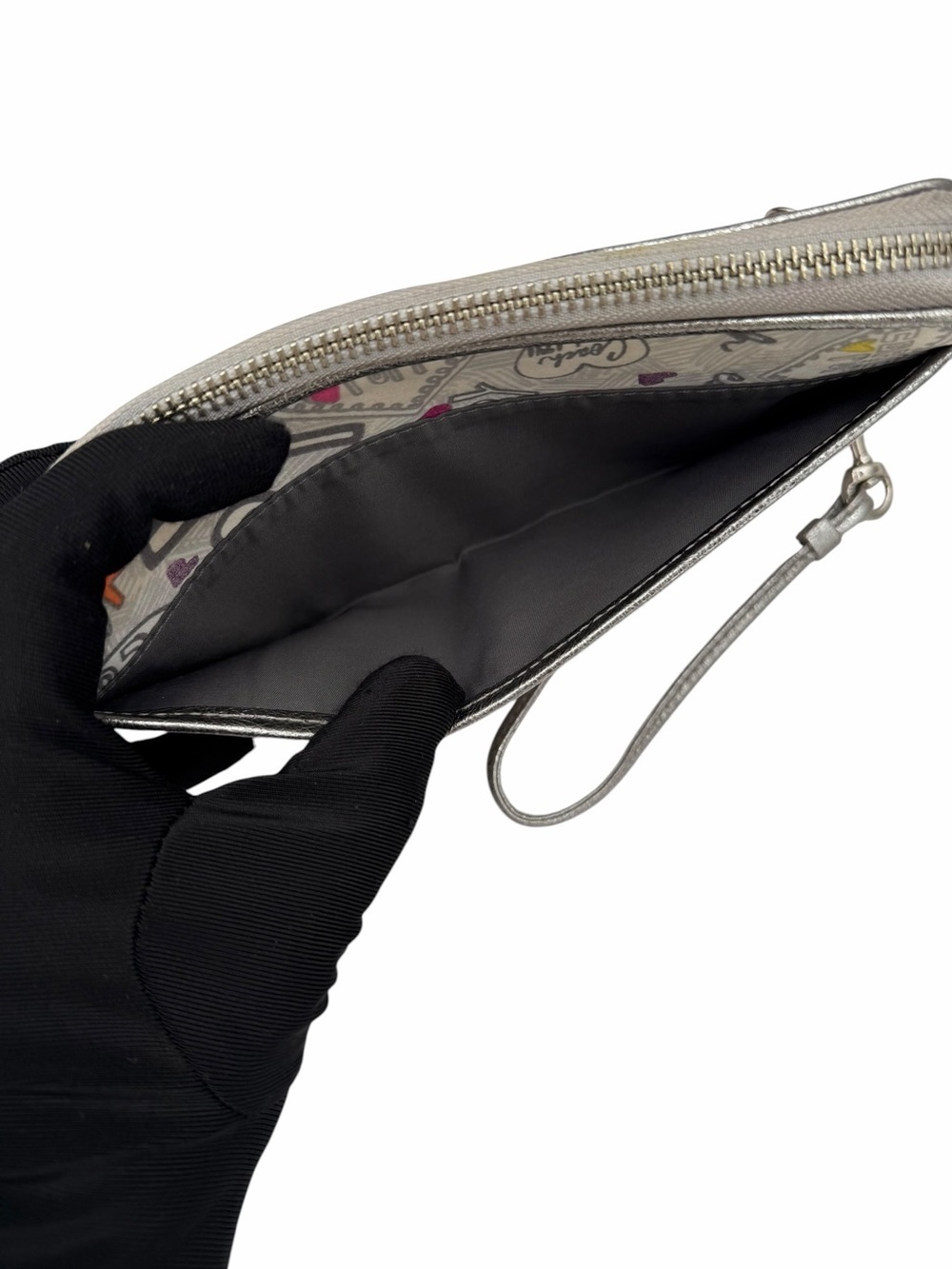 Coach Poppy Graffiti Zip Around Wallet Wristlet Silver Metallic - Picture 7 of 13